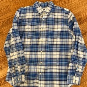 EUC Gap Mens long sleeve plaid button down shirt. Size large